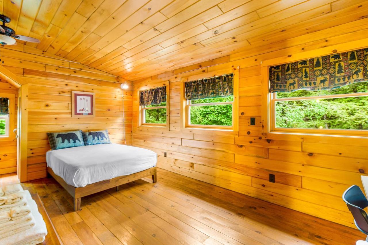 Lost Pond Cabin Schroon Lake Екстер'єр фото